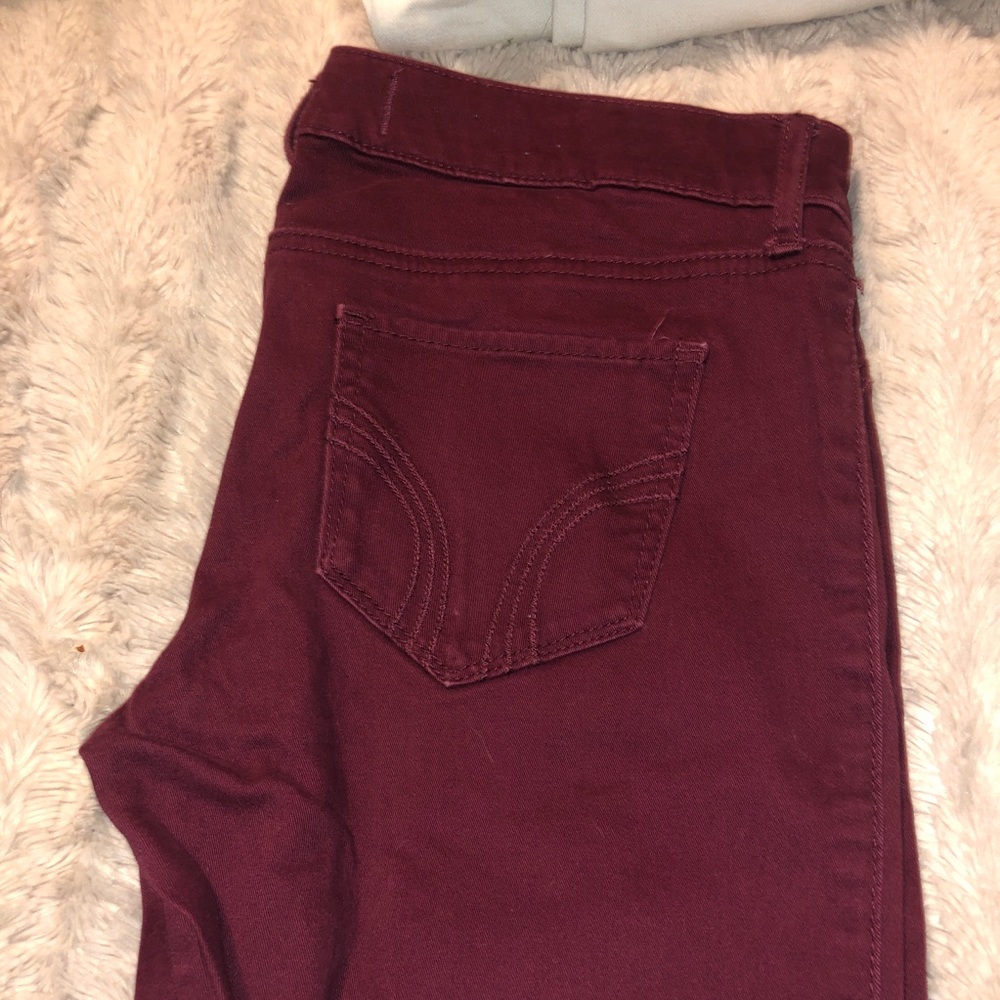 Maroon hollister jeans